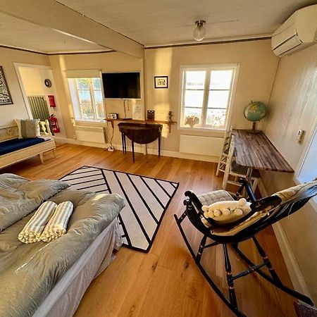 Remarkable Harbour View Cabin. Osthammar Ngoại thất bức ảnh